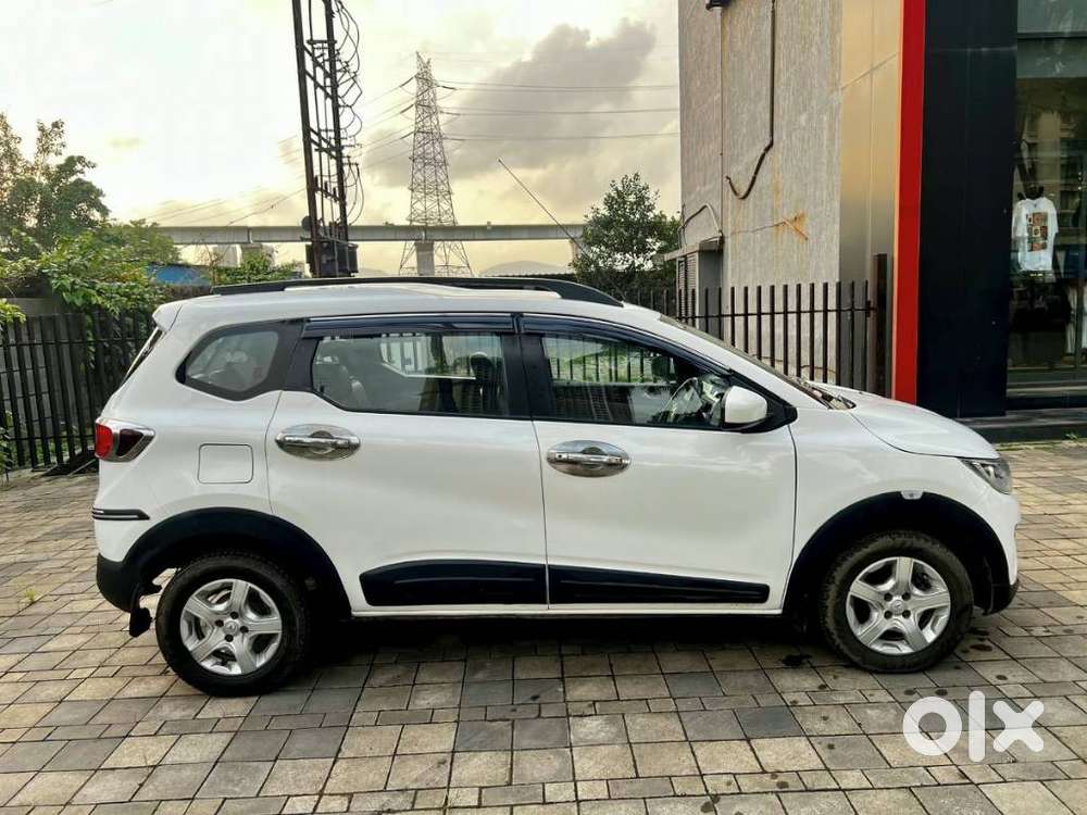 Renault Triber Rxz, 2020, Petrol