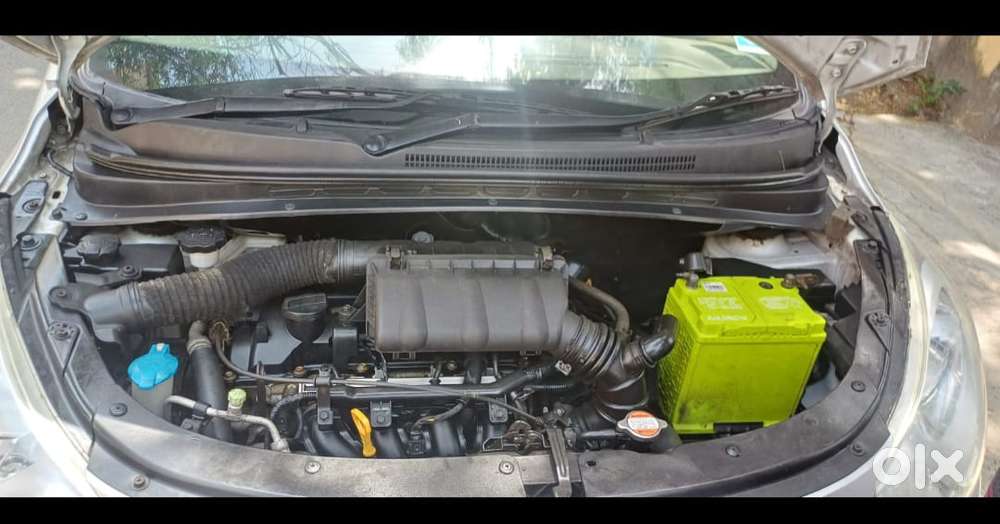 Hyundai I10 Sportz At, 2013, Petrol