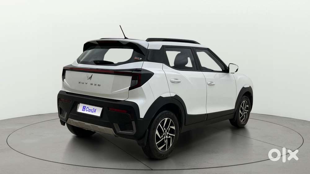 Mahindra Xuv 3xo Ax5 1.5 Diesel Autoshift Plus, 2024, Diesel