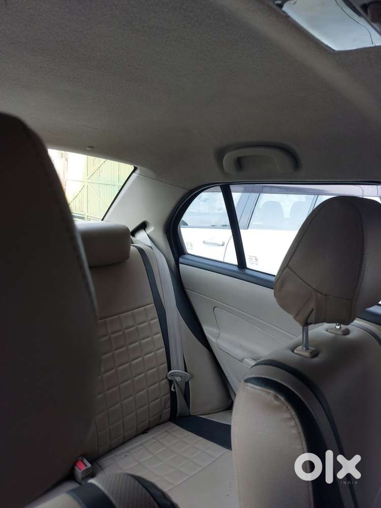 Maruti Suzuki Dzire 2015