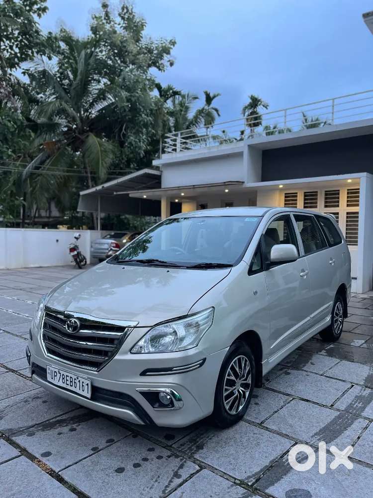 Toyota Innova 2.5 G4 2015