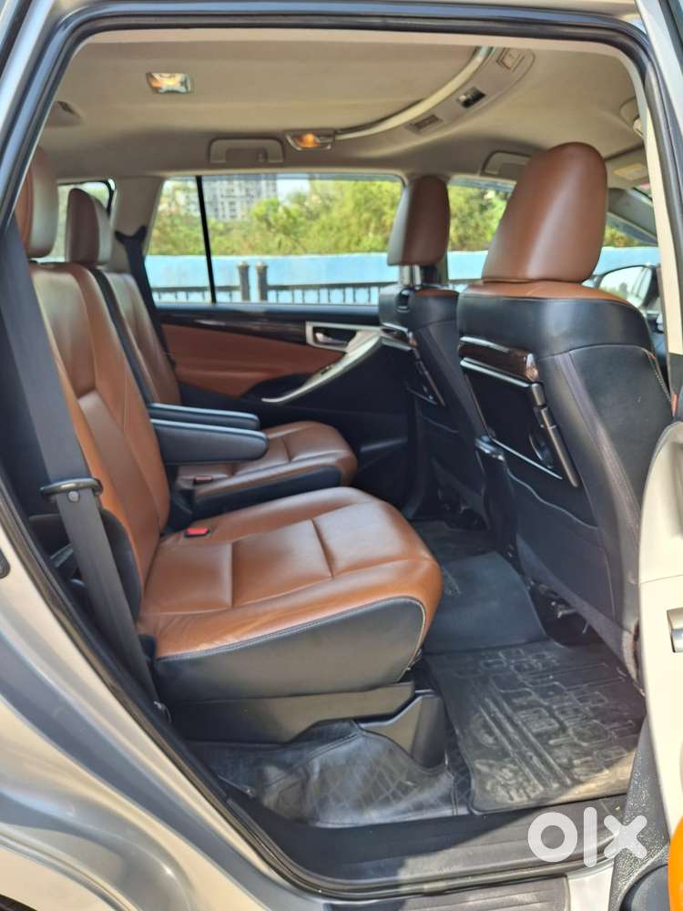 Toyota Innova Crysta 2.8z Automatic, 2018, Diesel