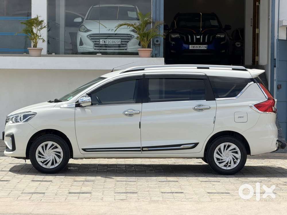 Maruti Suzuki Ertiga Vxi Shvs, 2022, Petrol