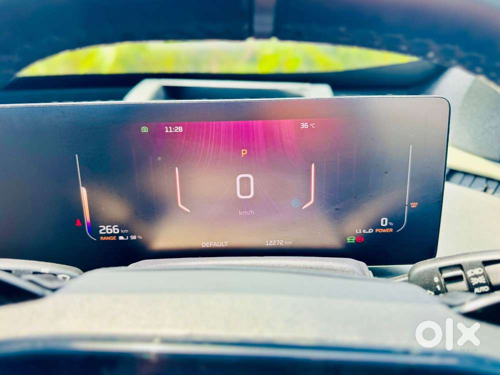 Mahindra Xuv400 Ev Ec Fast Charger, 2025, Electric