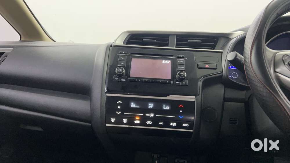 Honda Jazz [ ] 1.2 V I-vtec Mt, 2016, Petrol