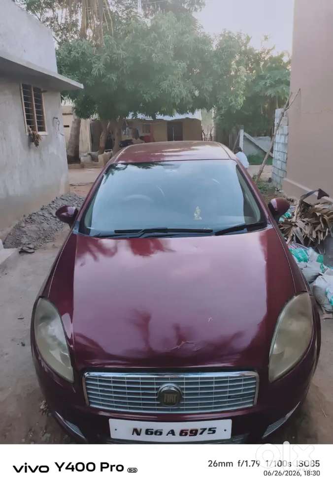 Fiat Linea Emotion 2010 Diesel Car
