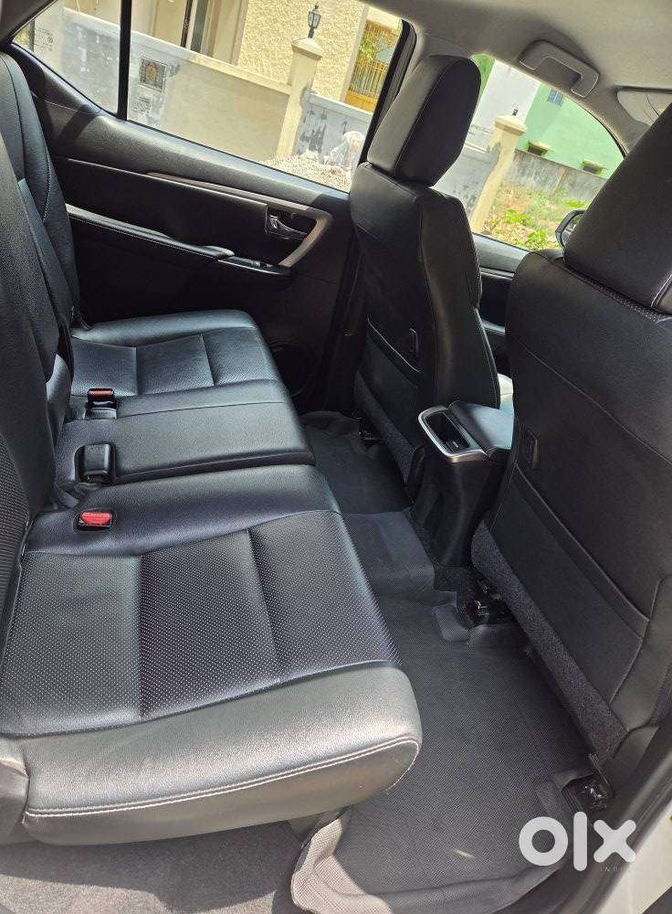 Toyota Fortuner 4x2 Mt 2.8 Diesel, 2022, Diesel