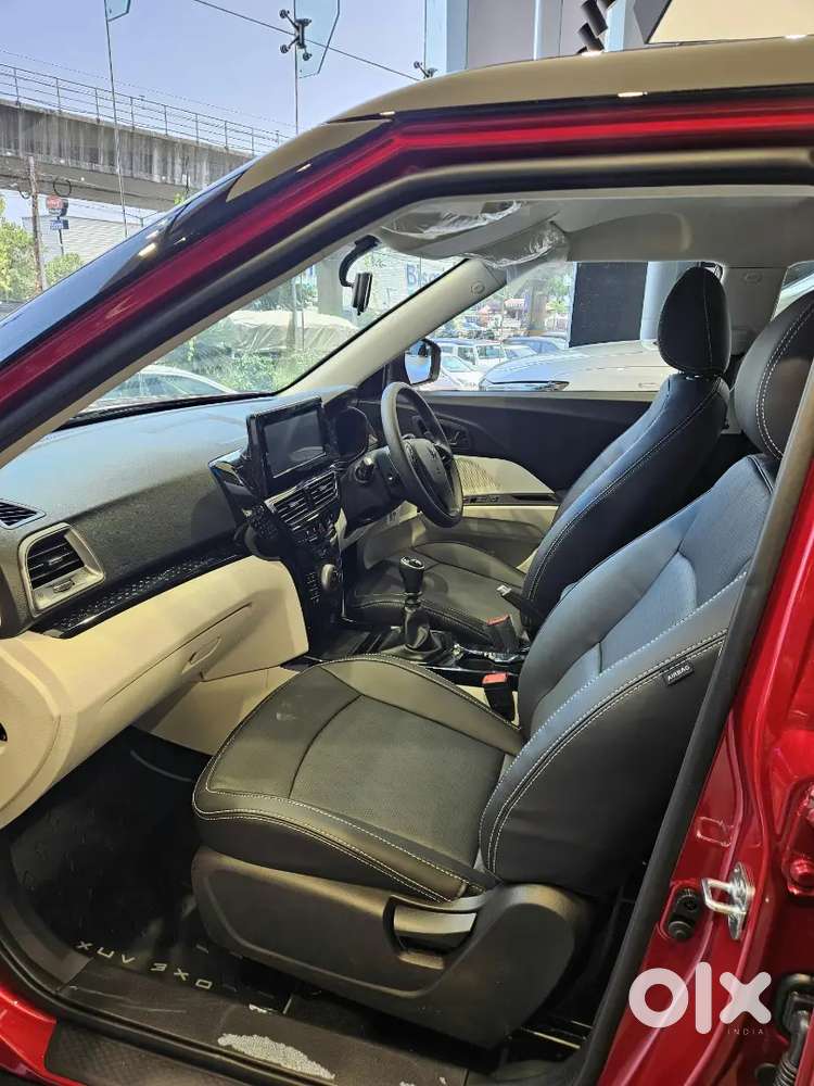 New Carmahindra Xuv 3xo Petrol 2025
