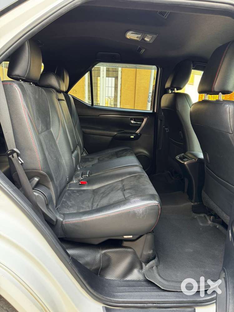 Toyota Fortuner Gr-s, 2023, Diesel