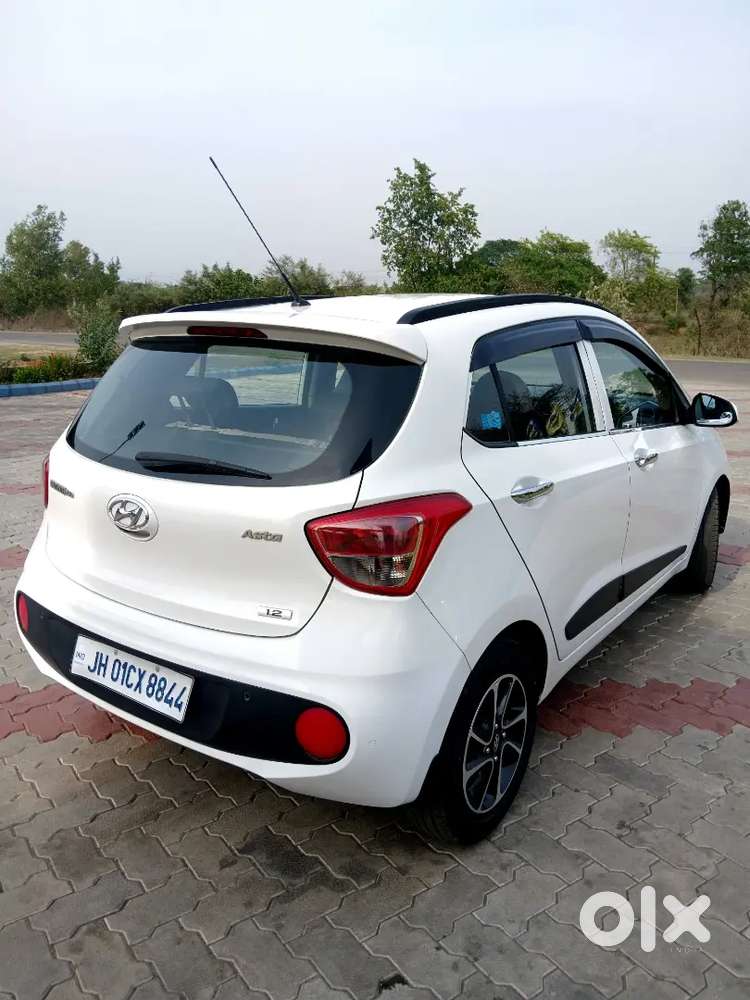 Hundai Grand I10 Asta Well Maintained 40000km 1st Owner