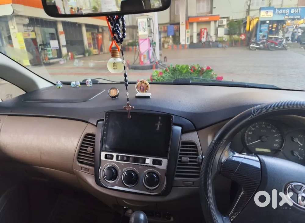 Toyota Innova 2015 Diesel 108000 Km Driven