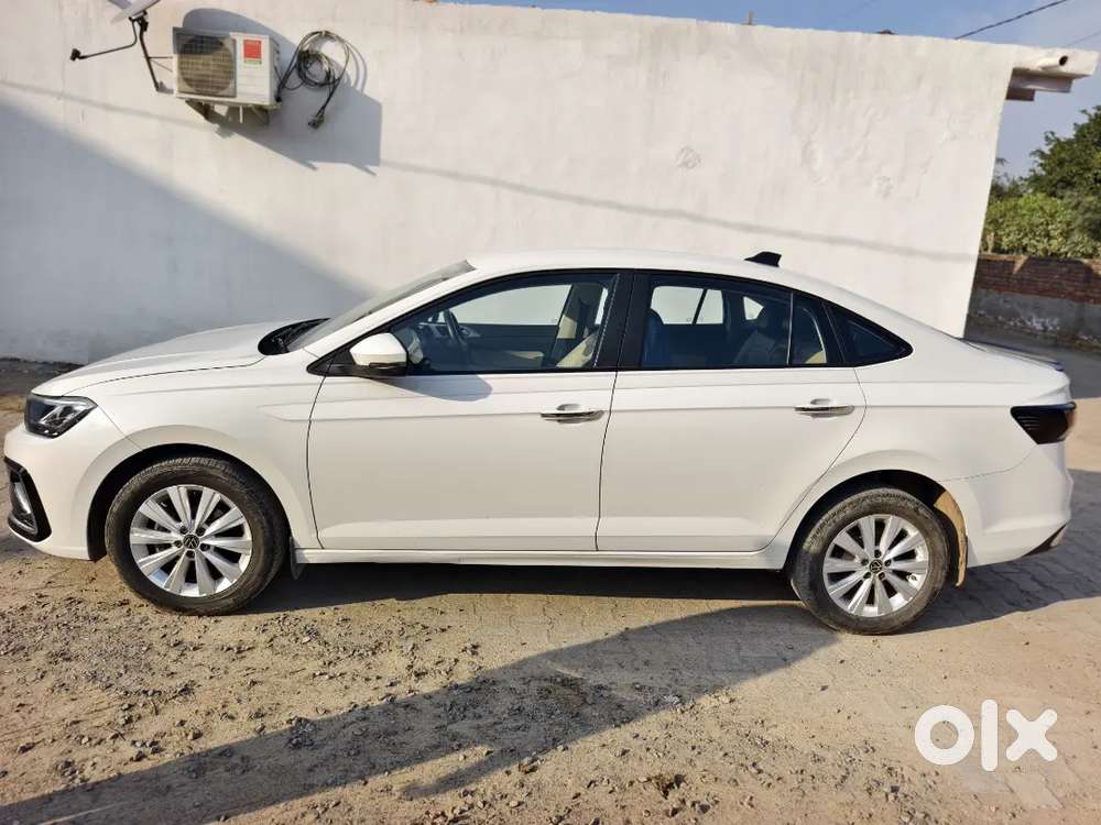 Volkswagen Virtus 2023 Car Variant Highline Tsi