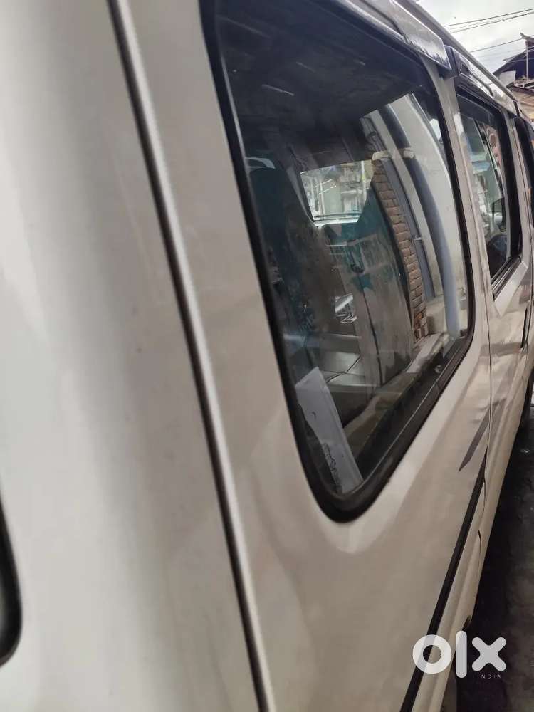 Maruti Suzuki Eeco Smiles 16 Year