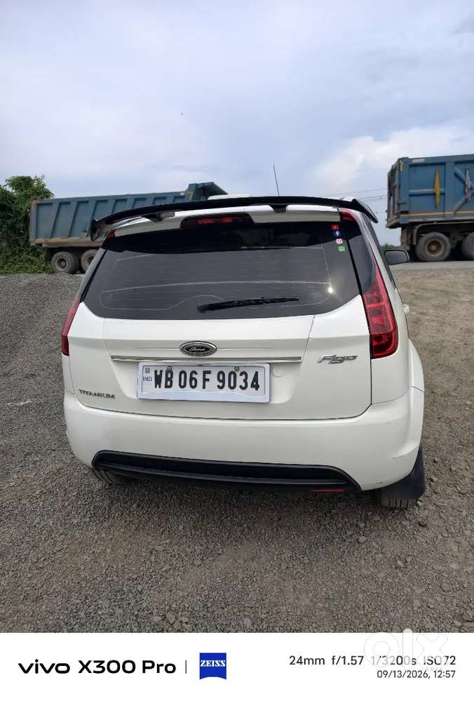 Ford Figo 1.2 Petrol 2011