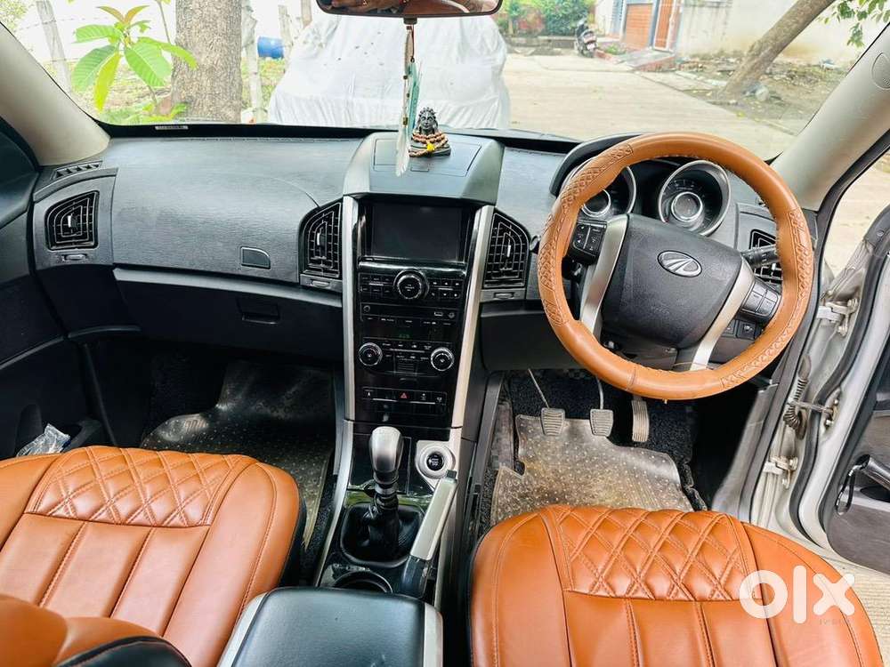 Mahindra Xuv500 2018 Diesel 90000 Km Driven