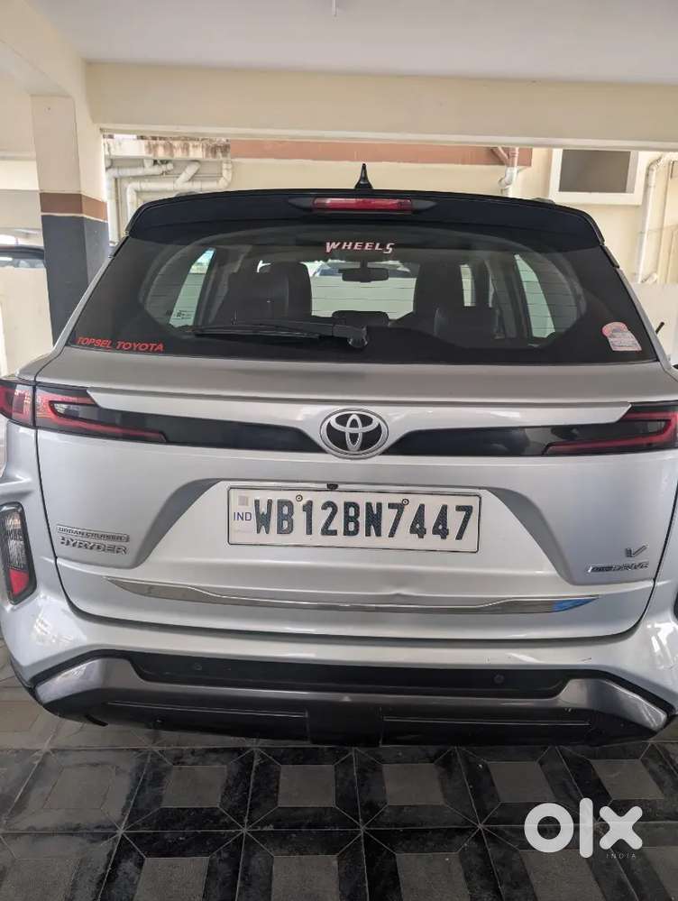 Toyota Urban Cruiser Hyryder 2023 Petrol 18000 Km Driven