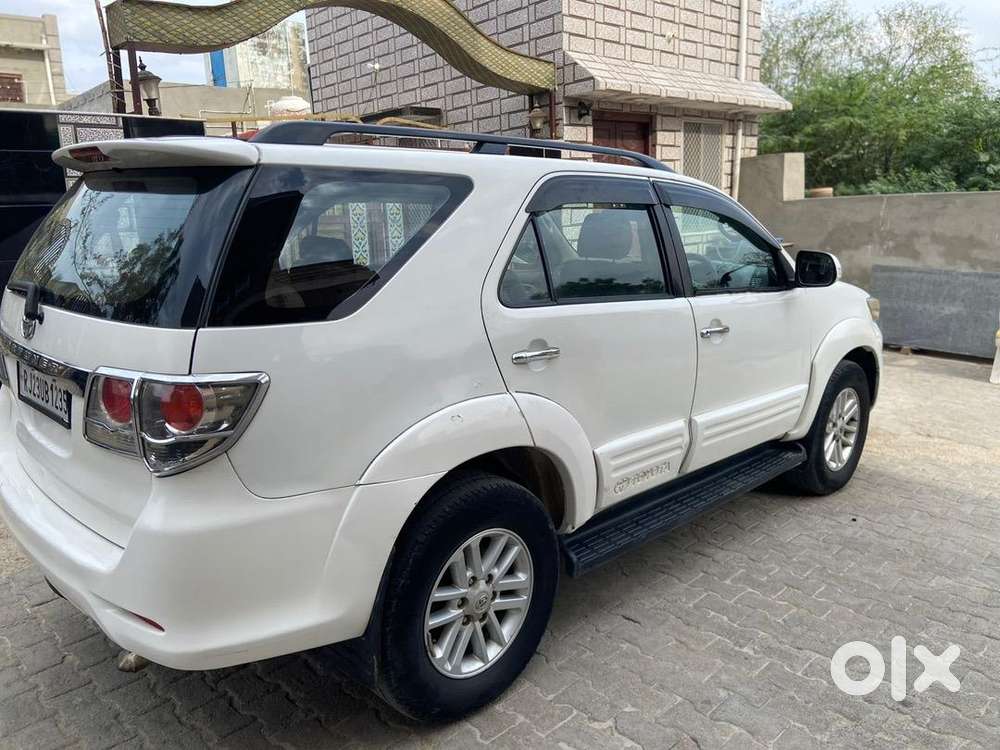 Toyota Fortuner 2013 Diesel Well Maintained