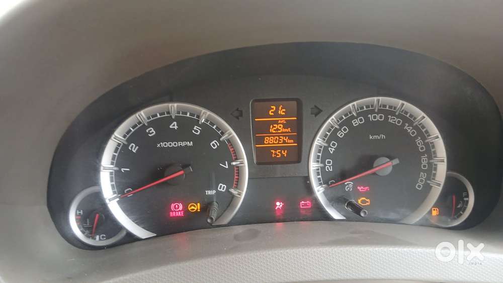 Maruti Suzuki Ertiga Zxi, 2013, Petrol