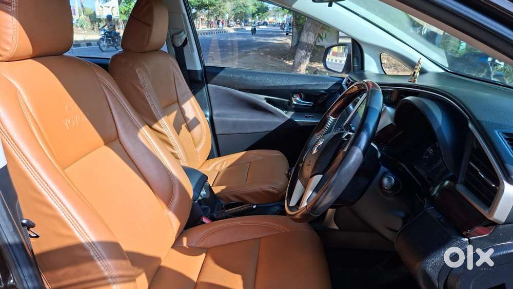 Toyota Innova Crysta 2.4 V 8 Str, 2018, Diesel