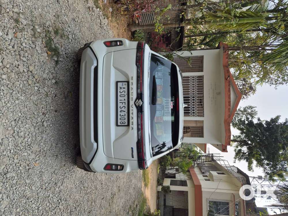 Maruti Suzuki Grand Vitara Smart Hybrid Alpha