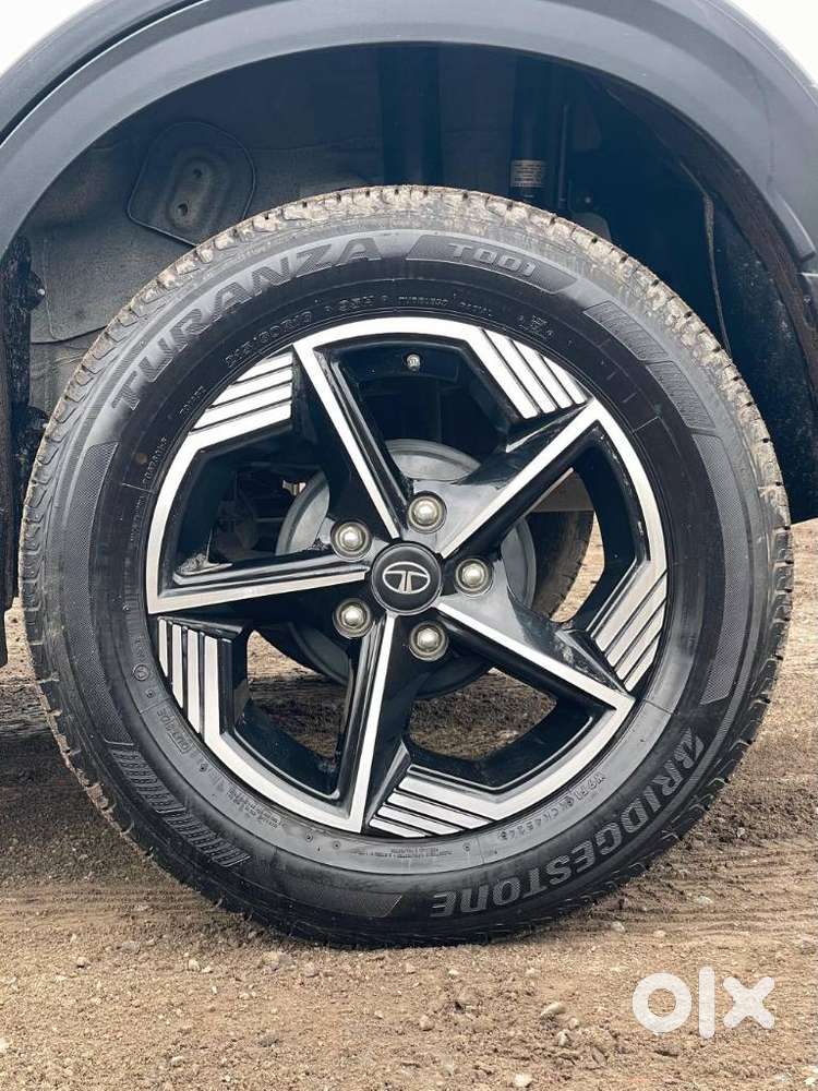 Tata Nexon Creative Plus S 1.2 Revotron Petrol 7dca Dt, 2025, Petrol