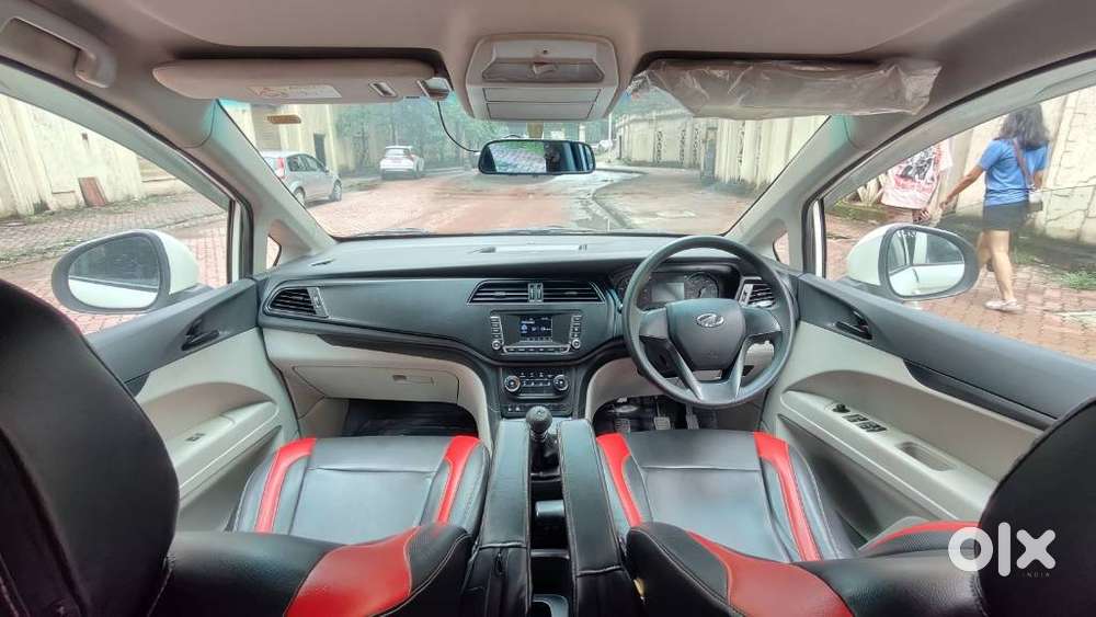 Mahindra Marazzo M4, 2019, Diesel