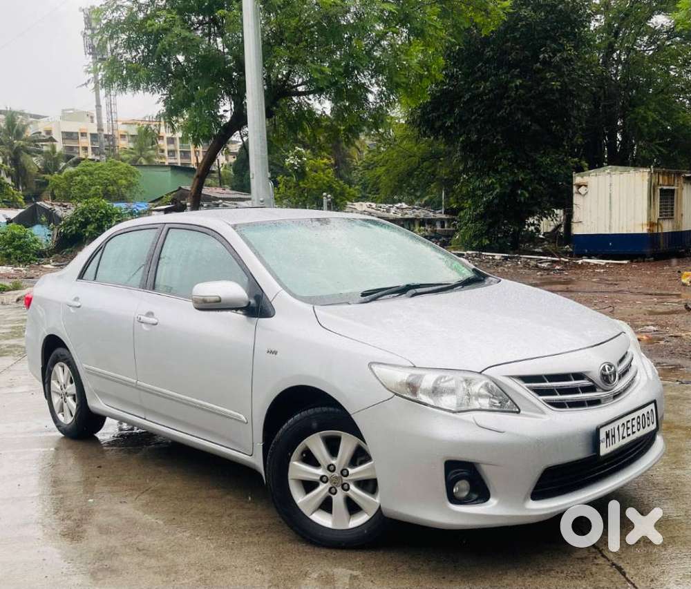 Toyota Corolla Altis [ ] 1.8 Vl At, 2012, Petrol