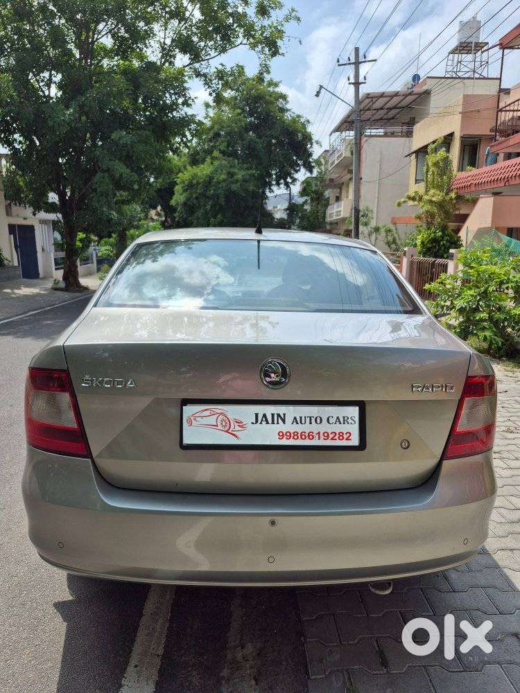 Skoda Rapid 2013-2016 1.5 Tdi Elegance, 2015, Petrol