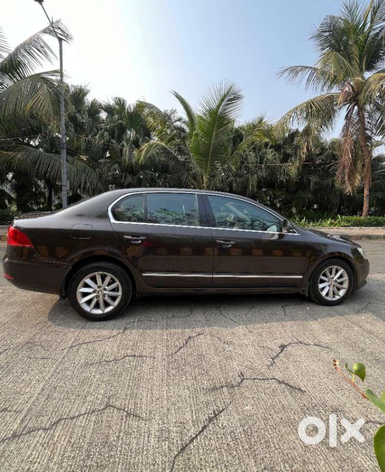 Skoda Superb L&k 2.0 Tdi At, 2015, Diesel