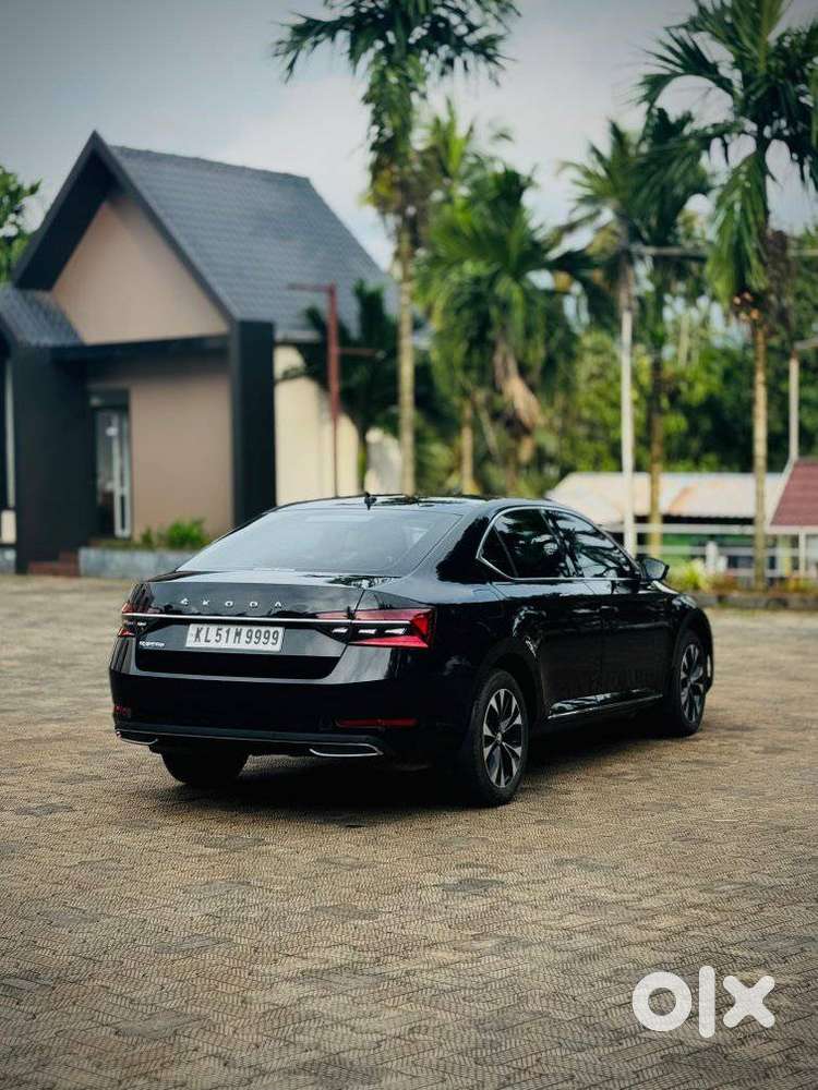 Skoda Superb 2.0 L&k Tsi At, 2021, Petrol