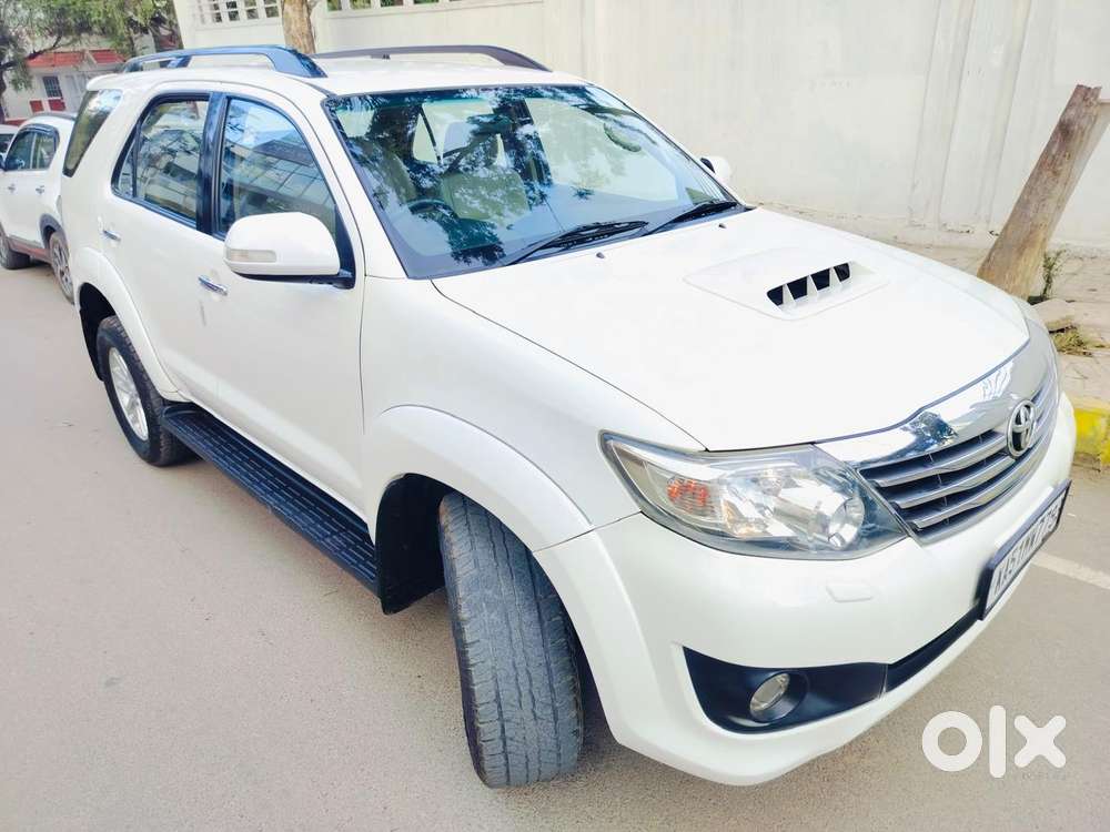 Toyota Fortuner 3.0 4x2 Mt, 2014, Diesel