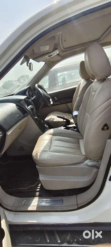 Mahindra Xuv500 2015 Diesel 90000 Km Driven