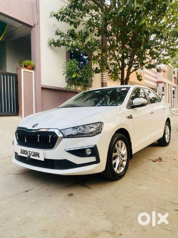 Skoda Slavia 1.0 Ambition Tsi, 2023, Petrol