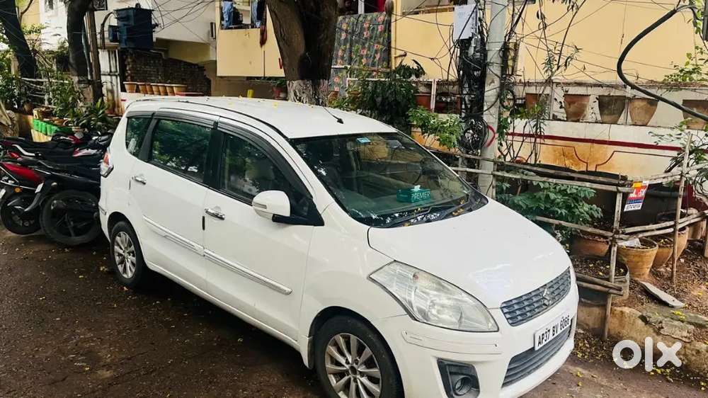 Maruti Suzuki Ertiga 2013