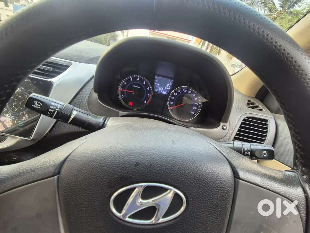 Hyundai Verna Fluidic 2017 Manual 79000 Km