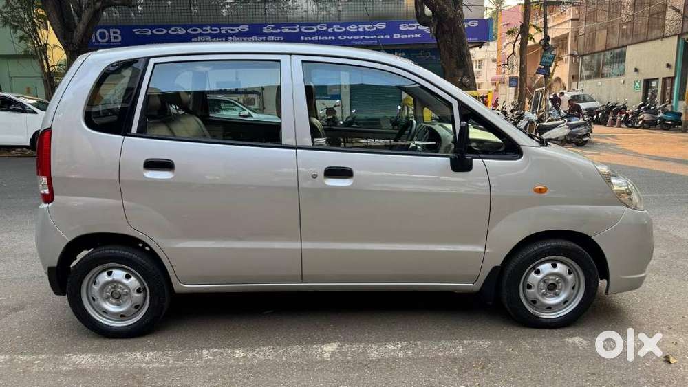Maruti Suzuki Zen Estilo Vxi Bsiv, 2011, Petrol