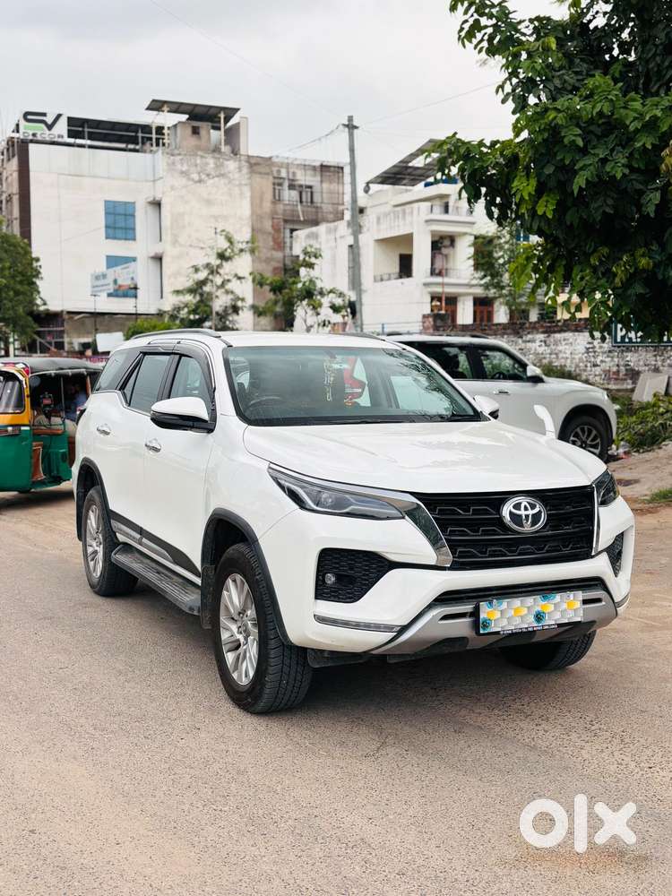 Toyota Fortuner 4x4 At 2.8 Diesel, 2023, Diesel