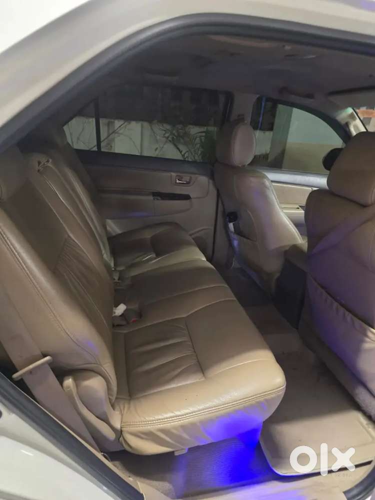 Toyota Fortuner Diesel 2012