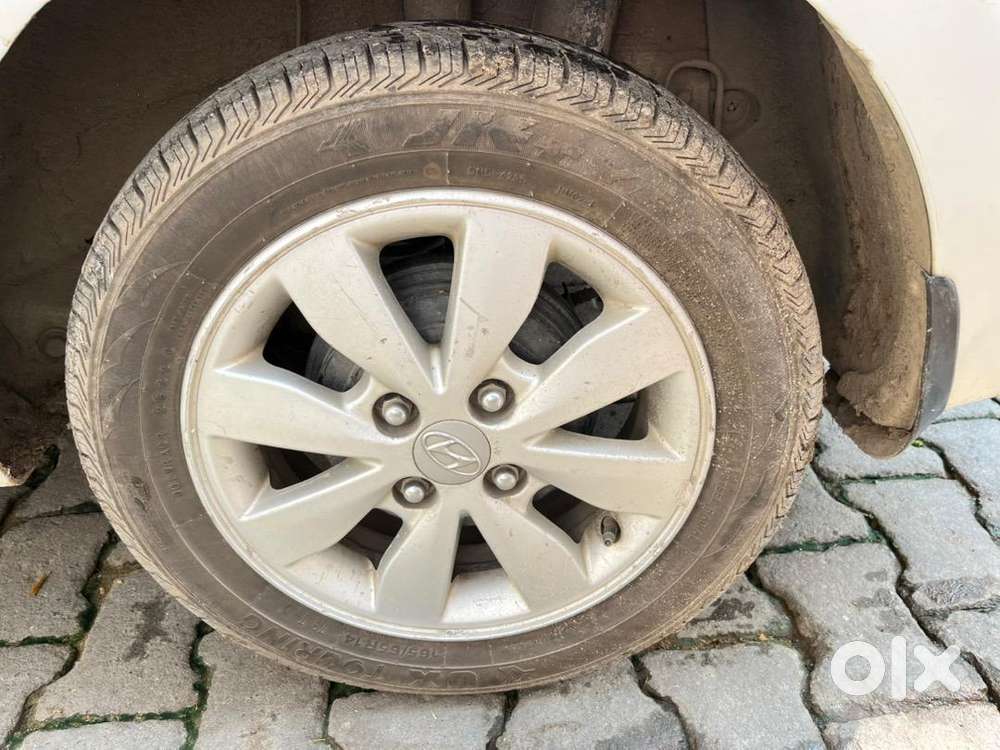 Hyundai Xcent 2016 Cng & Hybrids 74000 Km Driven