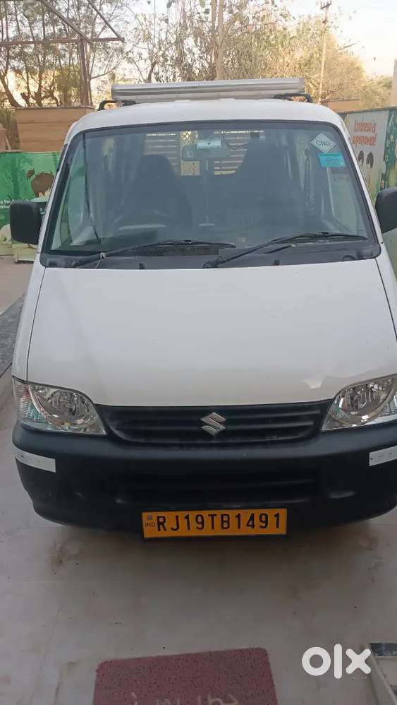 Maruti Eeco 5str Ac Company Green Cng