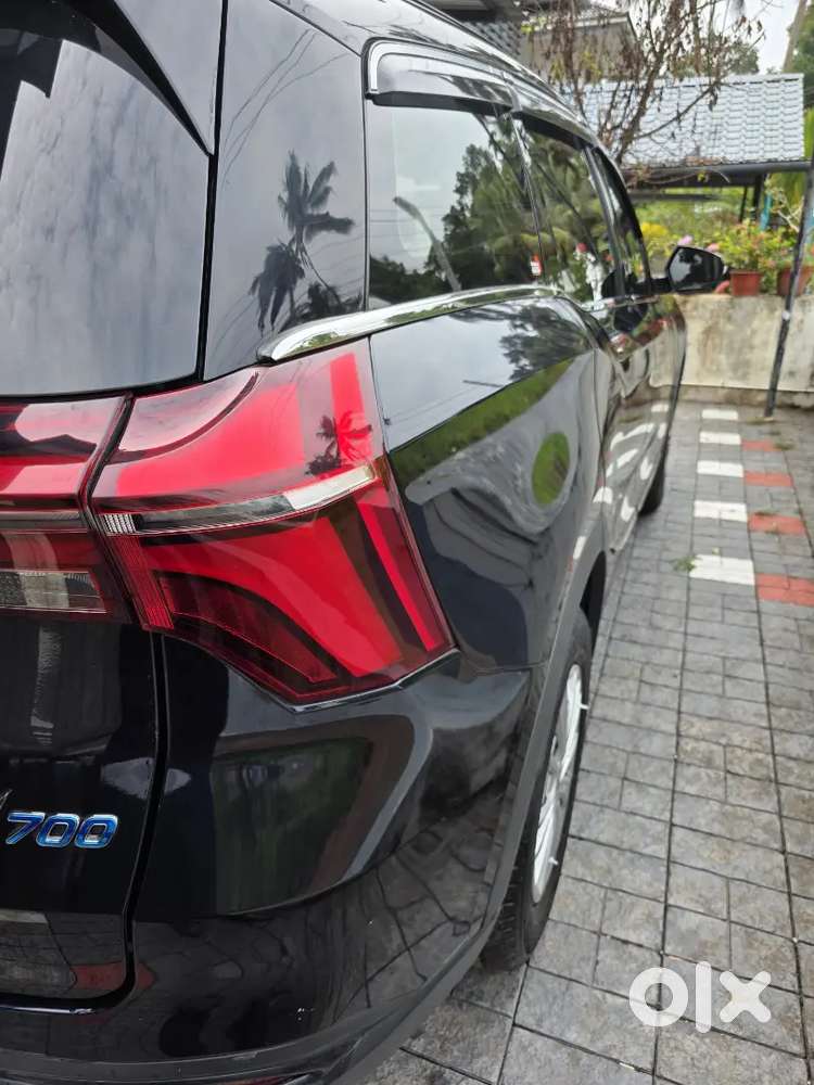 Well Maintained 2022 Base Model Diesel  Xuv 700 For Sale