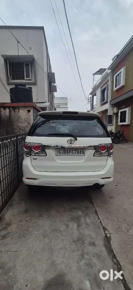 Toyota Fortuner Diesel 2012