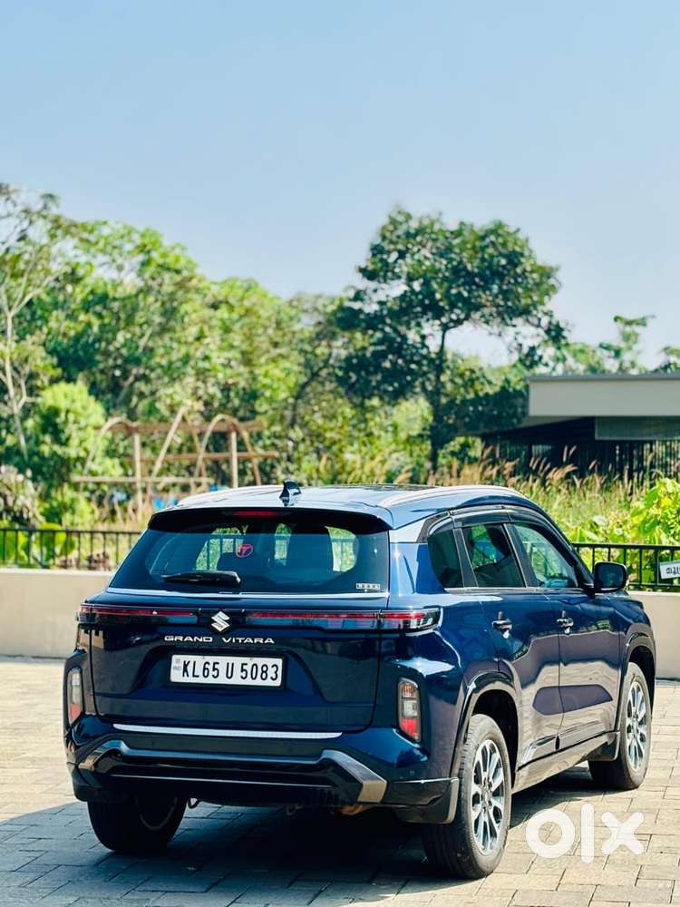 Maruti Suzuki Grand Vitara 1.5 Zeta Plus Intelligent Hybrid Ecvt, 20..