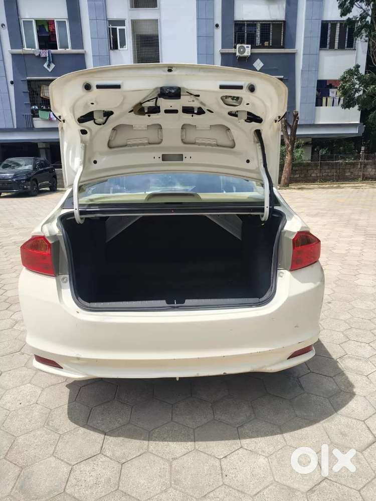 Honda City 1.5 V Mt, 2015, Petrol