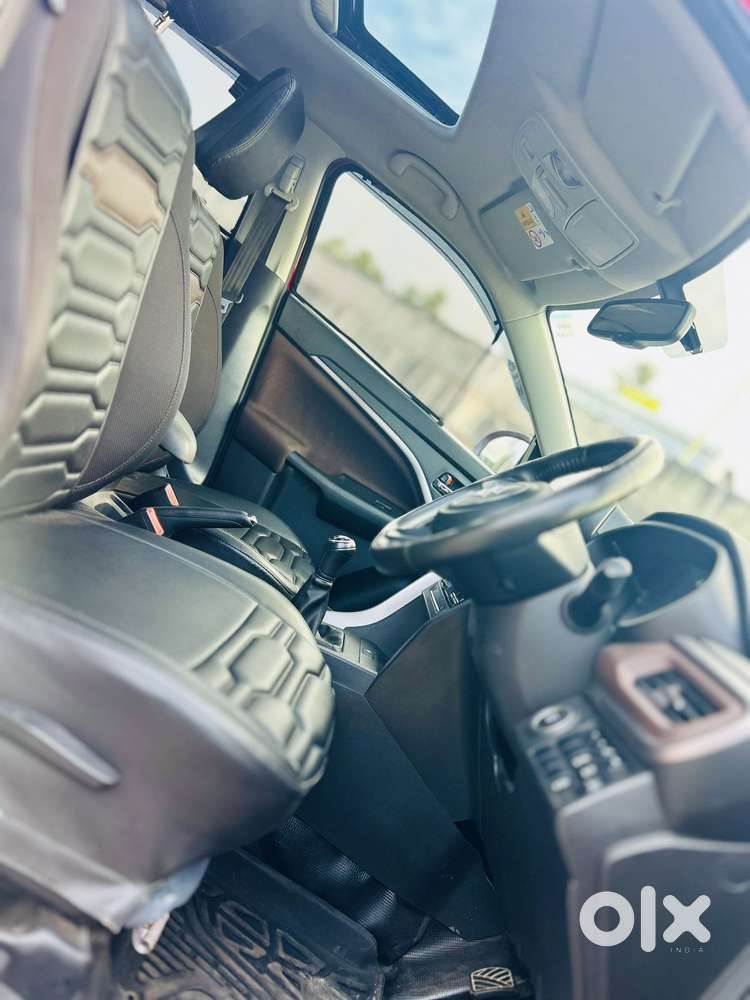 Maruti Suzuki Brezza 1.5 Zxi Plus Smart Hybrid, 2022, Petrol