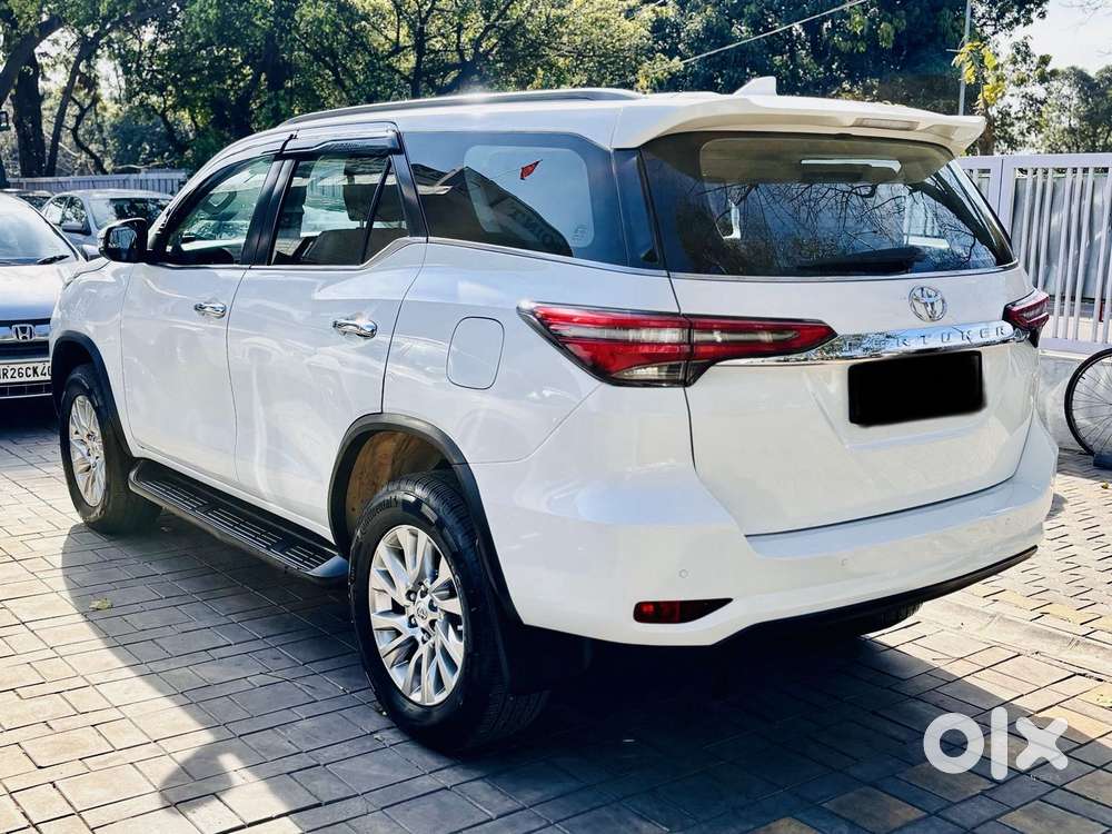 Toyota Fortuner 4x2 At 2.8 Diesel, 2023, Diesel