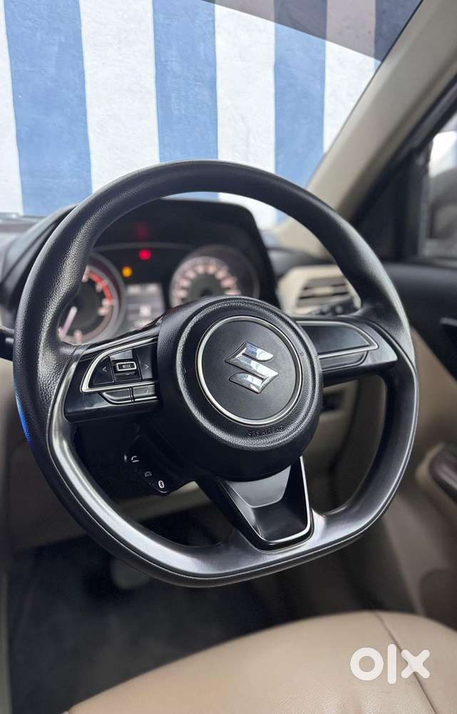Maruti Suzuki Swift Dzire Vxi(o) Amt, 2022, Petrol