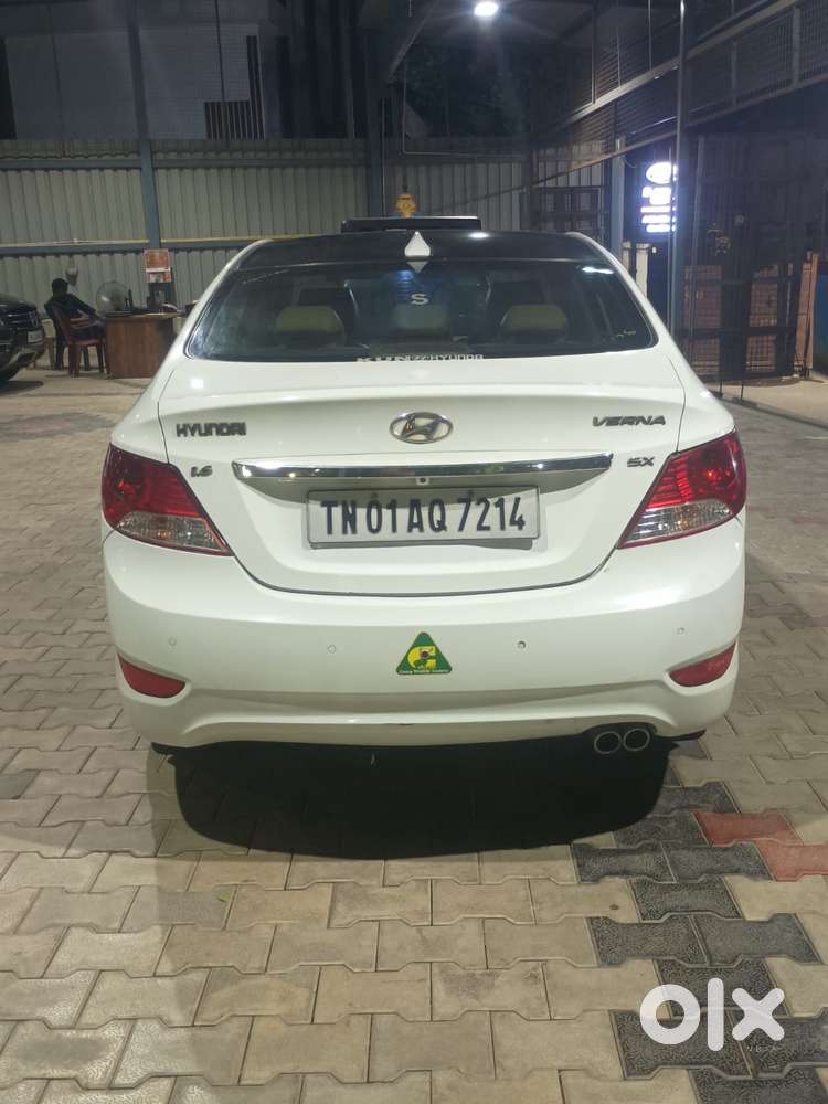 Hyundai Verna Sx(o) Petrol At, 2013, Petrol