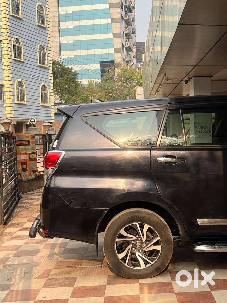 Toyota Innova Crysta 2021 Diesel 45000 Km Driven