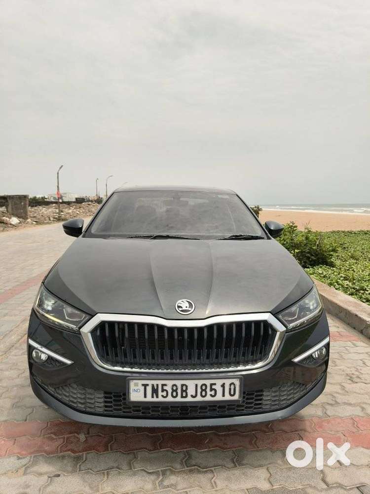 Skoda Slavia Style 1.0l Tsi Mt, 2023, Petrol